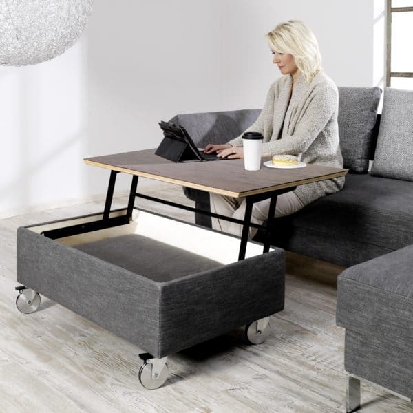 Detail - Schlafsofa Salto, Hockertisch offen